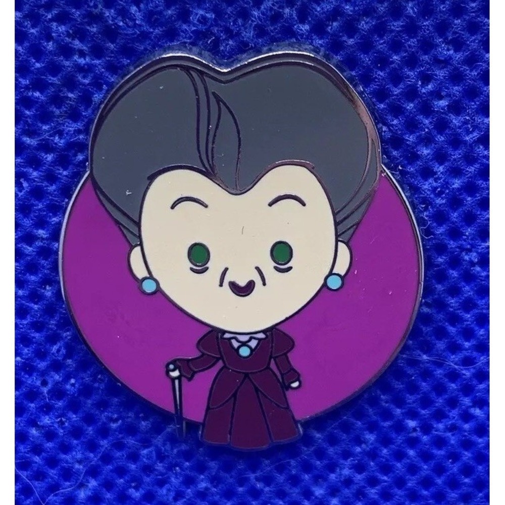 World of Evil Mystery Villains Disney Pin Cinderella Lady Tremaine AUTHENTIC